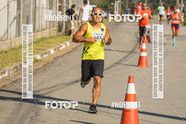 Achetez vos photos de l'vnementCORRIDA SUPER 5K 2019 - 3 ETAPA sur Fotop