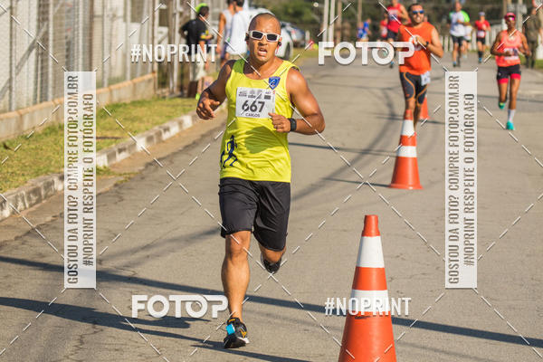 Achetez vos photos de l'vnementCORRIDA SUPER 5K 2019 - 3 ETAPA sur Fotop