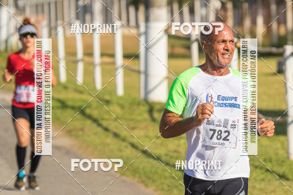 Achetez vos photos de l'vnementCORRIDA SUPER 5K 2019 - 3 ETAPA sur Fotop
