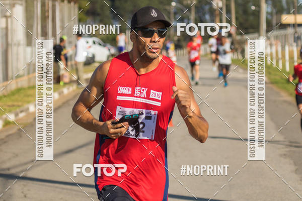 Achetez vos photos de l'vnementCORRIDA SUPER 5K 2019 - 3 ETAPA sur Fotop