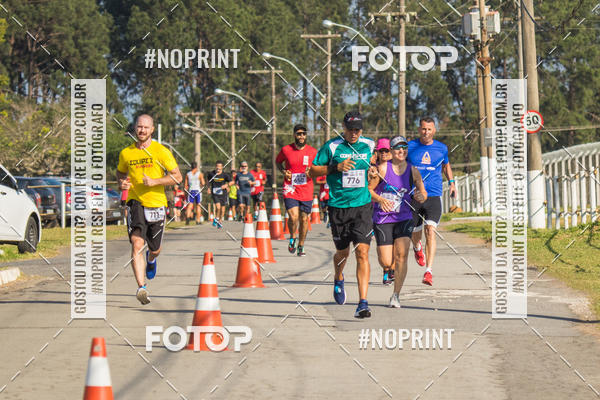 Achetez vos photos de l'vnementCORRIDA SUPER 5K 2019 - 3 ETAPA sur Fotop