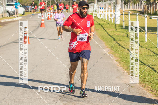 Achetez vos photos de l'vnementCORRIDA SUPER 5K 2019 - 3 ETAPA sur Fotop