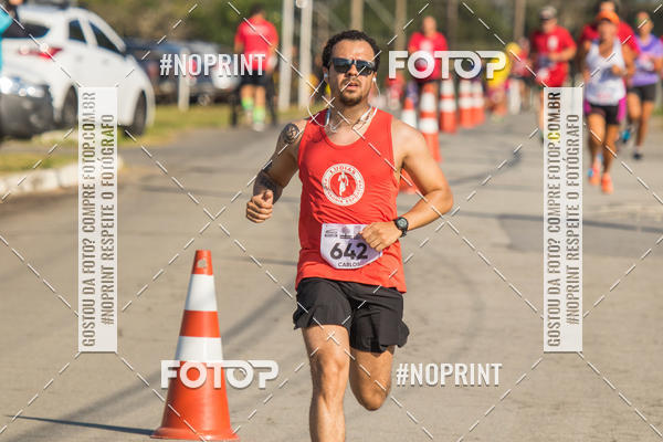 Achetez vos photos de l'vnementCORRIDA SUPER 5K 2019 - 3 ETAPA sur Fotop