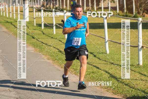 Achetez vos photos de l'vnementCORRIDA SUPER 5K 2019 - 3 ETAPA sur Fotop