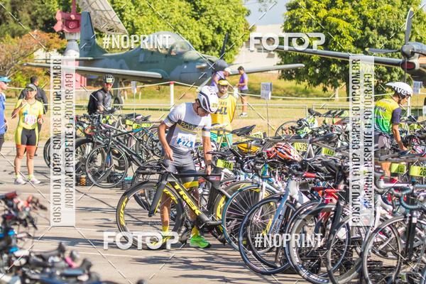 Achetez vos photos de l'vnementCORRIDA SUPER 5K 2019 - 3 ETAPA sur Fotop