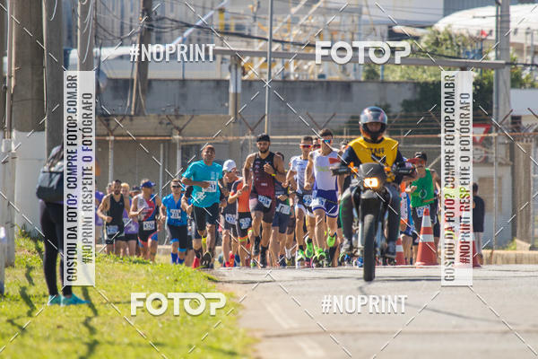 Achetez vos photos de l'vnementCORRIDA SUPER 5K 2019 - 3 ETAPA sur Fotop