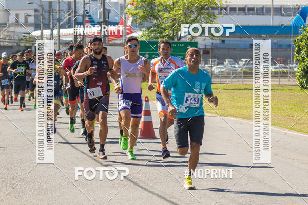 Achetez vos photos de l'vnementCORRIDA SUPER 5K 2019 - 3 ETAPA sur Fotop