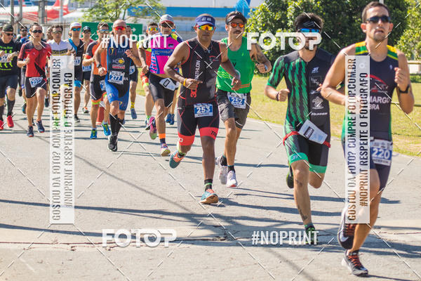 Achetez vos photos de l'vnementCORRIDA SUPER 5K 2019 - 3 ETAPA sur Fotop