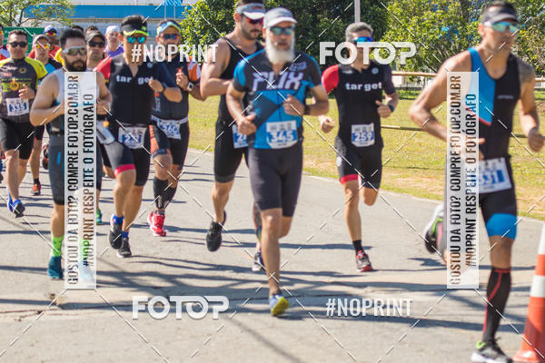 Achetez vos photos de l'vnementCORRIDA SUPER 5K 2019 - 3 ETAPA sur Fotop