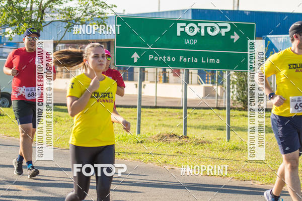 Achetez vos photos de l'vnementCORRIDA SUPER 5K 2019 - 3 ETAPA sur Fotop