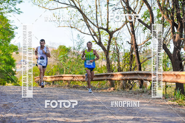 Buy your photos of the eventTibagi Running on Fotop