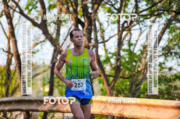 Buy your photos of the eventTibagi Running on Fotop