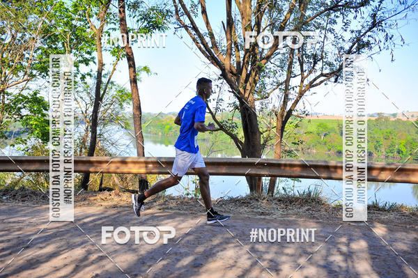 Buy your photos of the eventTibagi Running on Fotop