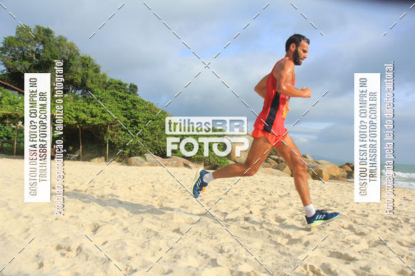 Buy your photos of the eventMEIA MARATONA DE JURER on Fotop
