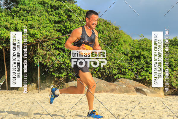 Buy your photos of the eventMEIA MARATONA DE JURER on Fotop