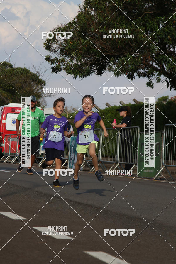 Buy your photos of the eventCorridinha Ua�a� Kids on Fotop