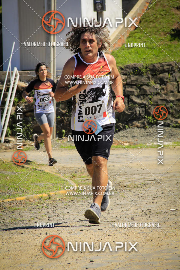 Compre as suas fotos do eventoCorrida Interbairros 10 no Fotop