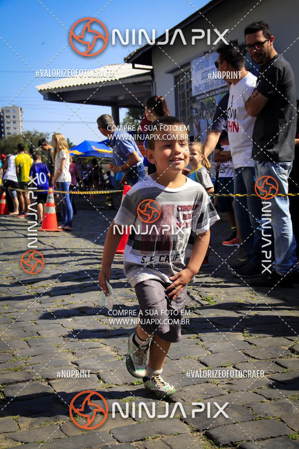 Compra tus fotos del eventoCorrida Interbairros 10 En Fotop