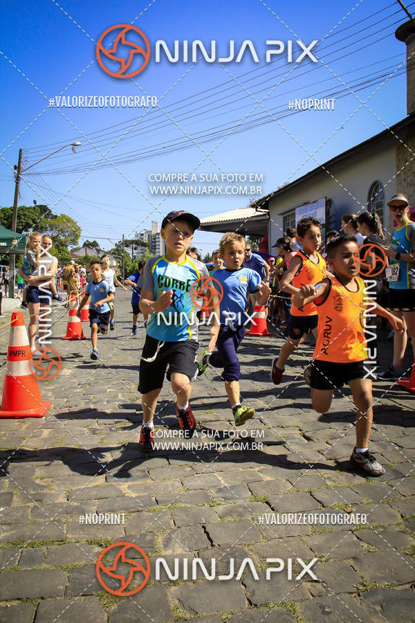 Buy your photos of the eventCorrida Interbairros 10 on Fotop