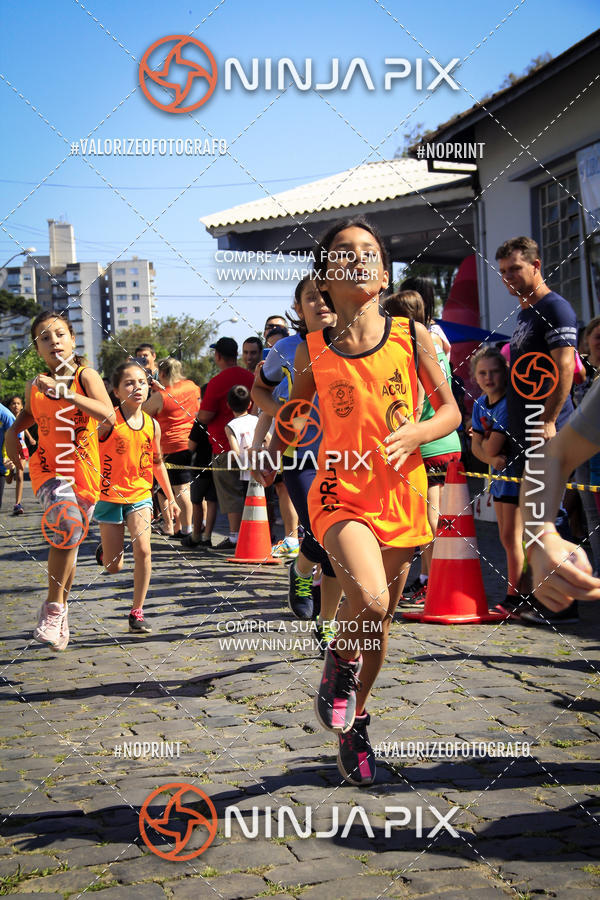 Buy your photos of the eventCorrida Interbairros 10 on Fotop