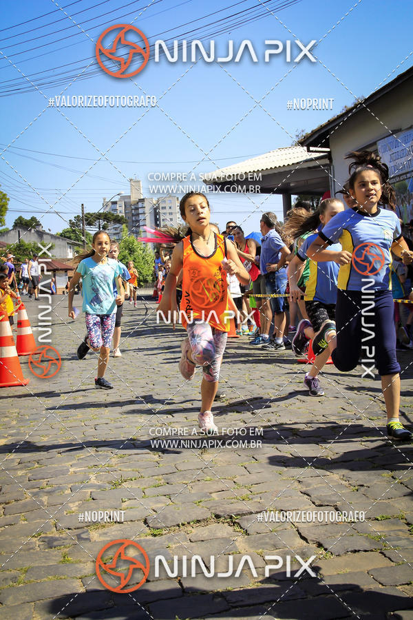 Buy your photos of the eventCorrida Interbairros 10 on Fotop