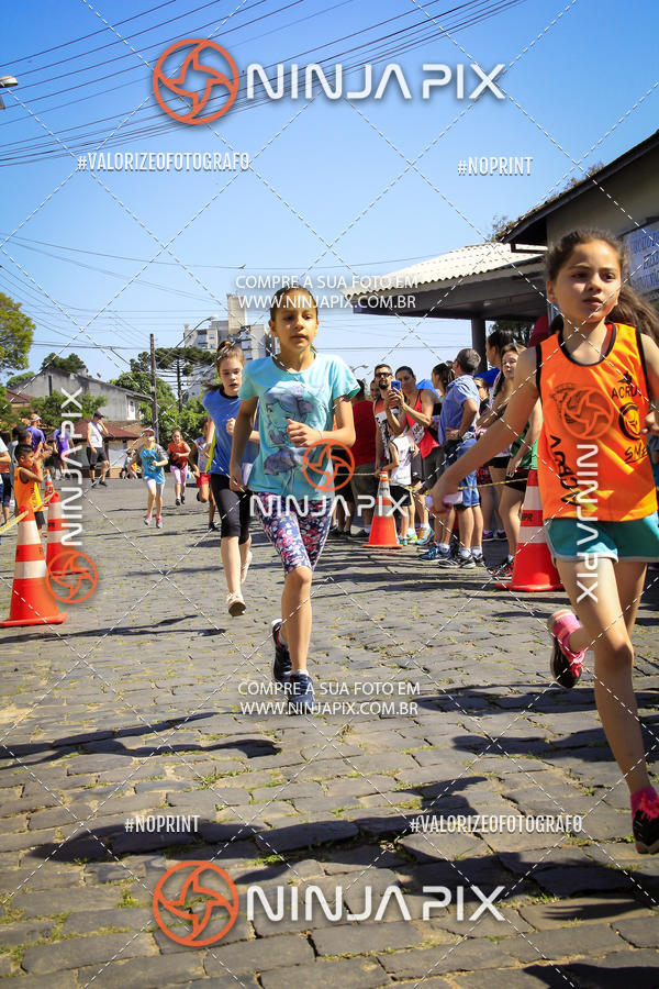 Buy your photos of the eventCorrida Interbairros 10 on Fotop