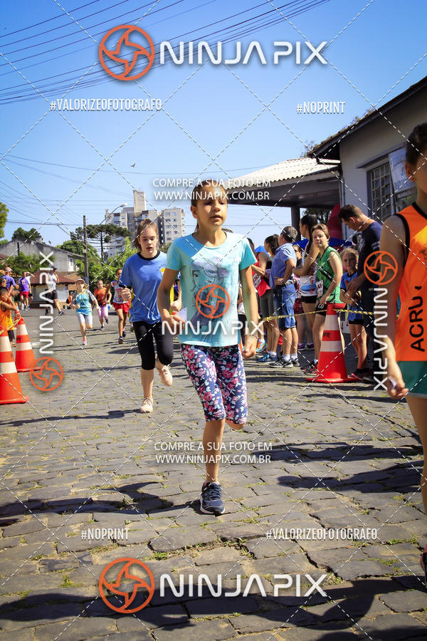 Buy your photos of the eventCorrida Interbairros 10 on Fotop
