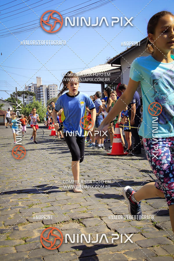 Buy your photos of the eventCorrida Interbairros 10 on Fotop