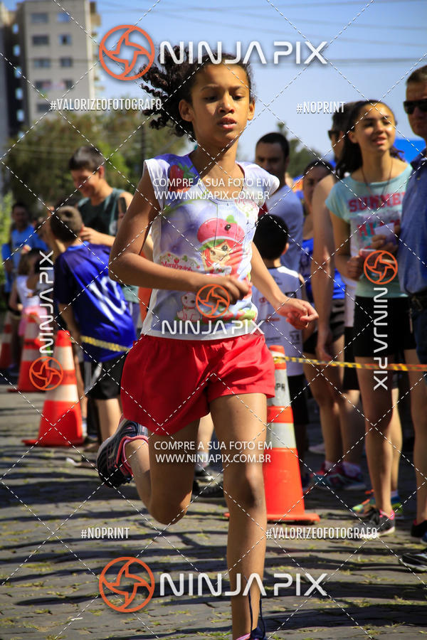 Buy your photos of the eventCorrida Interbairros 10 on Fotop