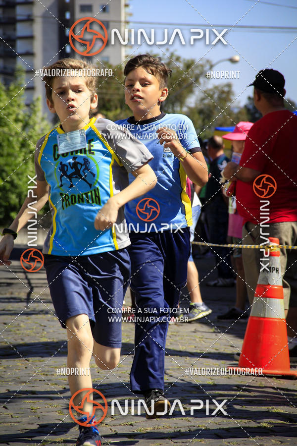 Compre as suas fotos do eventoCorrida Interbairros 10 no Fotop