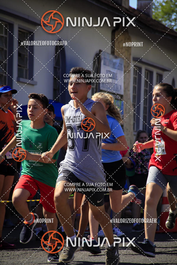 Achetez vos photos de l'vnementCorrida Interbairros 10 sur Fotop