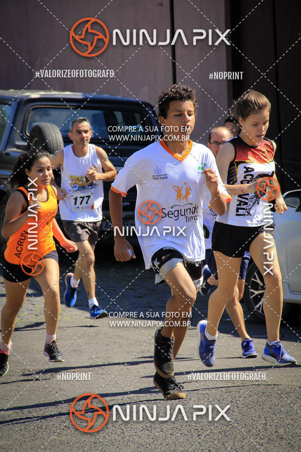 Buy your photos of the eventCorrida Interbairros 10 on Fotop