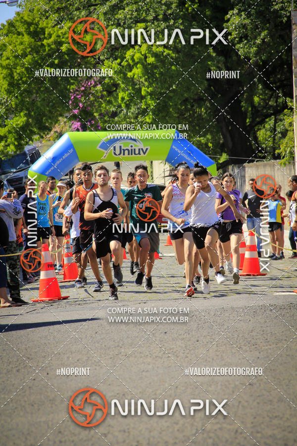Buy your photos of the eventCorrida Interbairros 10 on Fotop