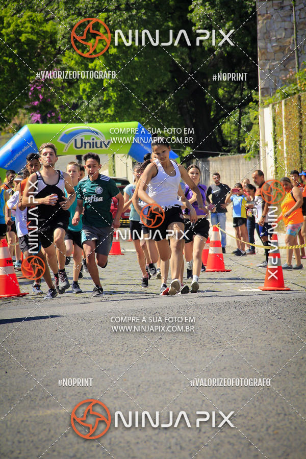 Buy your photos of the eventCorrida Interbairros 10 on Fotop