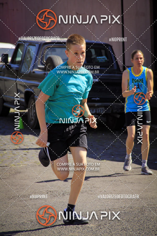 Buy your photos of the eventCorrida Interbairros 10 on Fotop