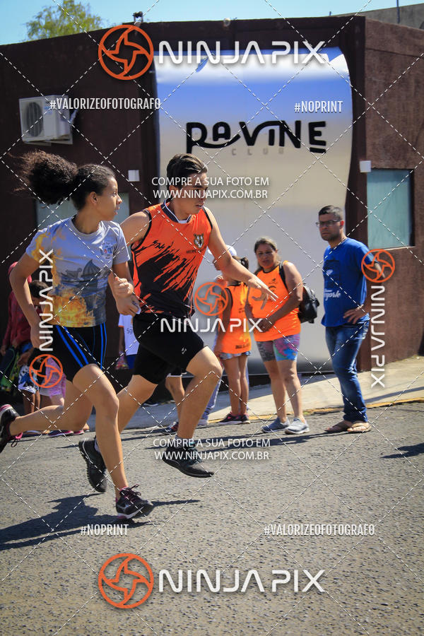 Buy your photos of the eventCorrida Interbairros 10 on Fotop