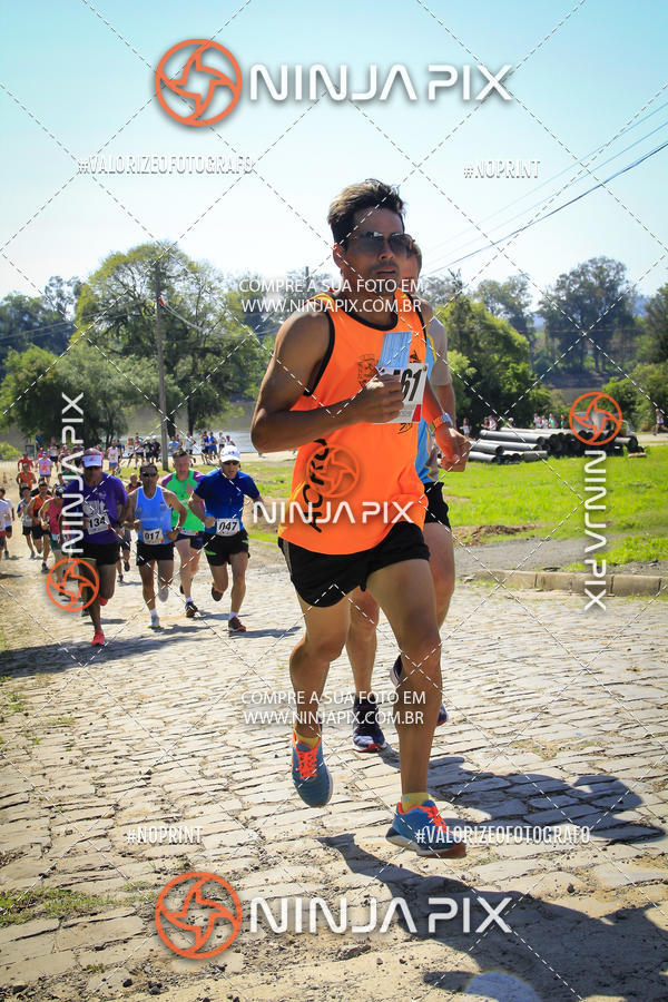 Compre as suas fotos do eventoCorrida Interbairros 10 no Fotop