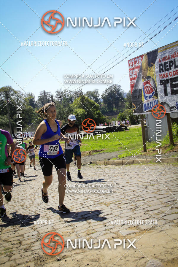 Compra tus fotos del eventoCorrida Interbairros 10 En Fotop