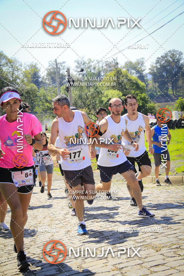 Compra tus fotos del eventoCorrida Interbairros 10 En Fotop