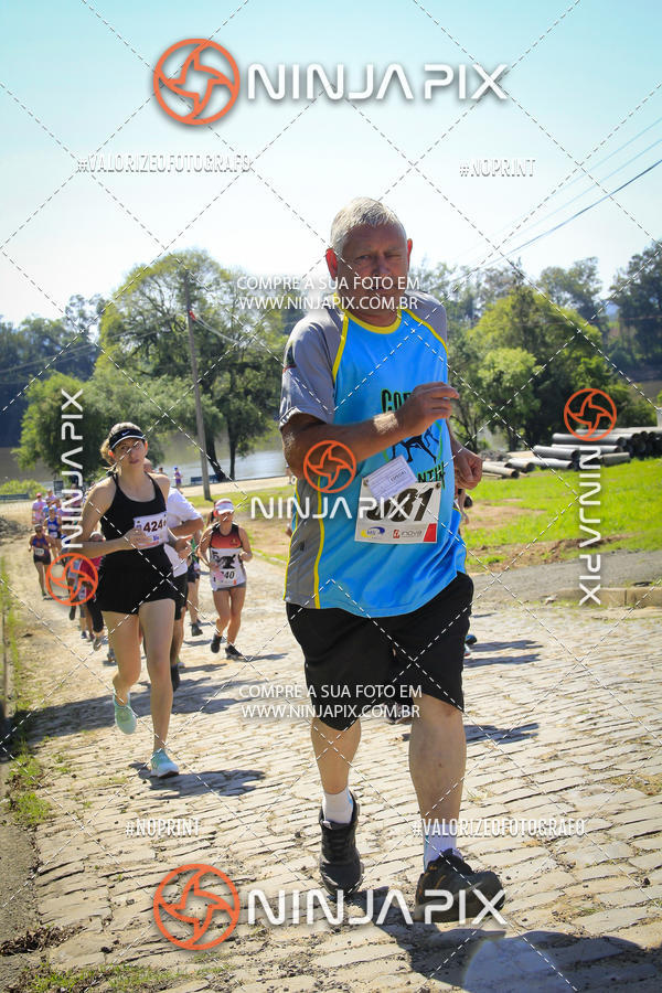 Compre as suas fotos do eventoCorrida Interbairros 10 no Fotop