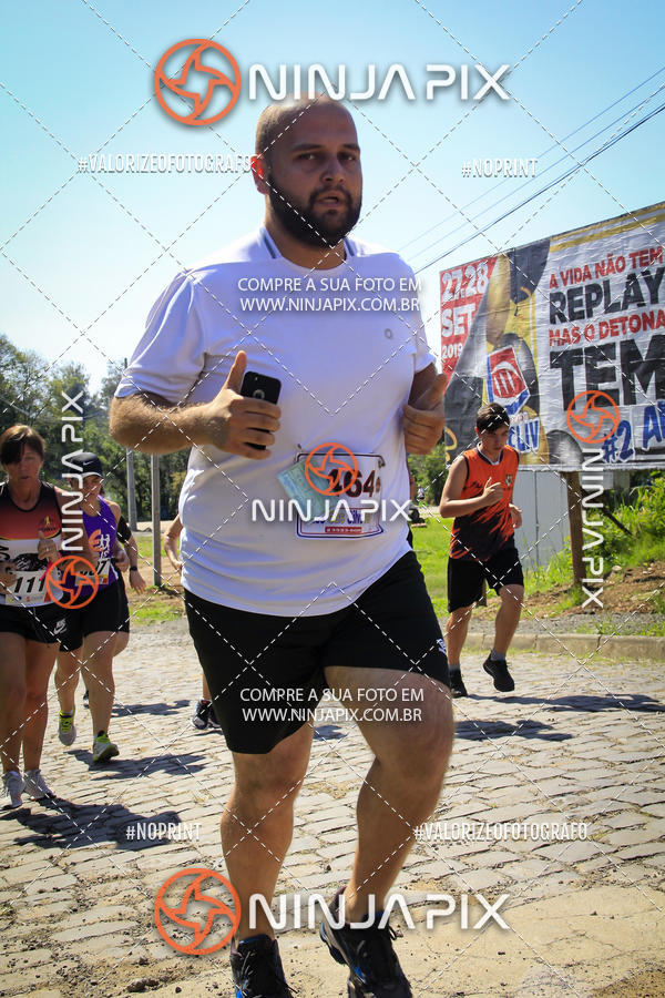 Compre as suas fotos do eventoCorrida Interbairros 10 no Fotop