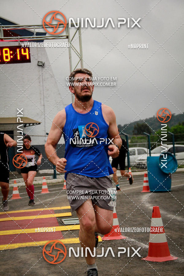 Buy your photos of the eventUltra Maratona 12hs on Fotop