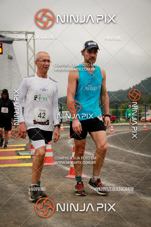 Buy your photos of the eventUltra Maratona 12hs on Fotop