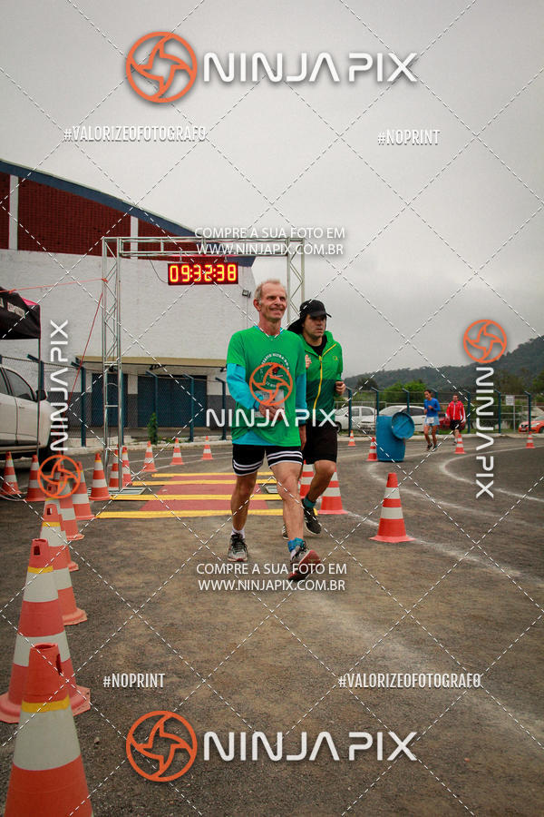 Buy your photos of the eventUltra Maratona 12hs on Fotop