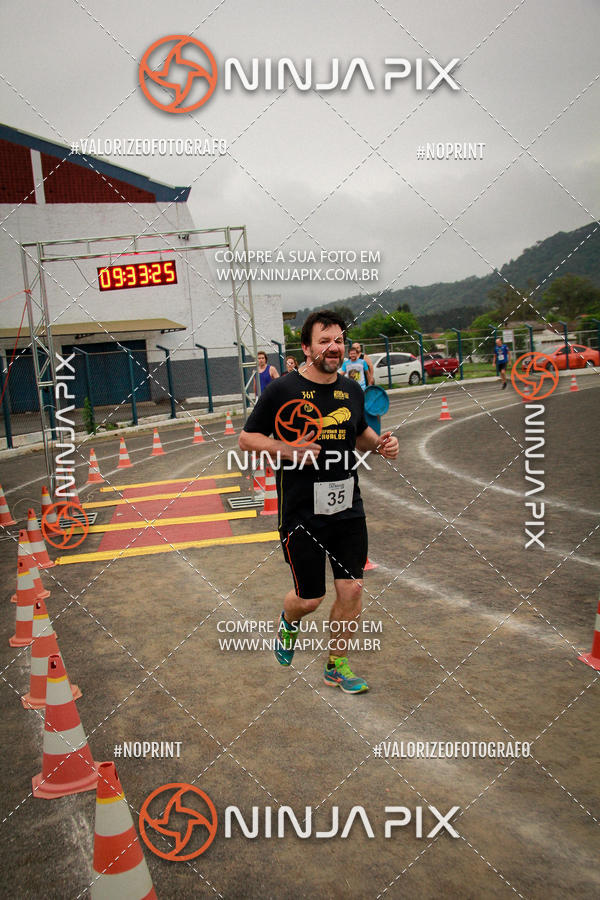 Buy your photos of the eventUltra Maratona 12hs on Fotop