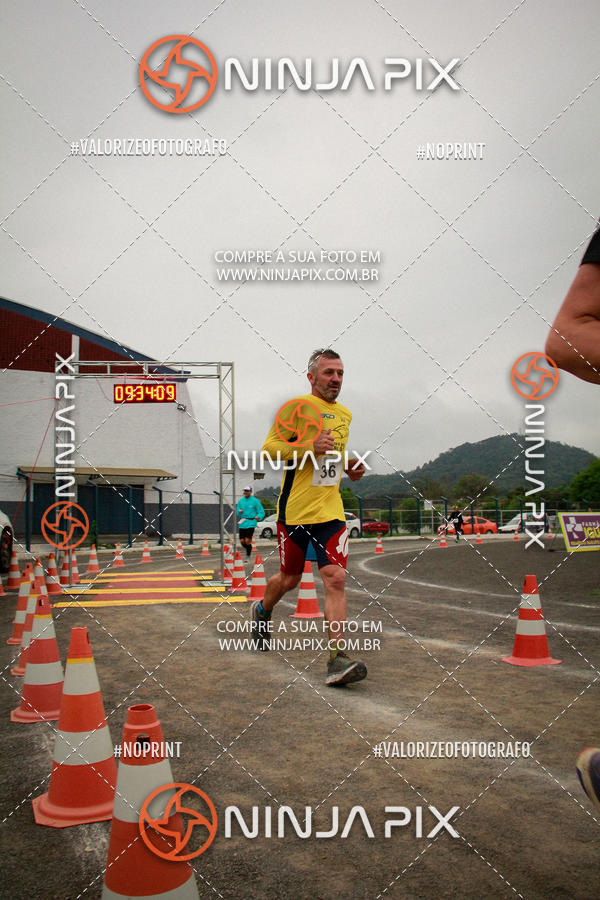 Buy your photos of the eventUltra Maratona 12hs on Fotop