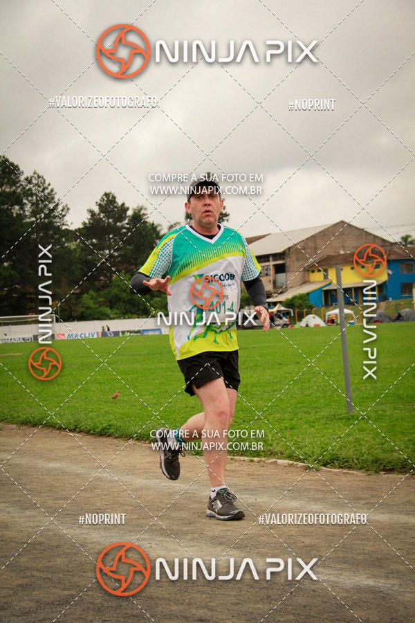 Buy your photos of the eventUltra Maratona 12hs on Fotop