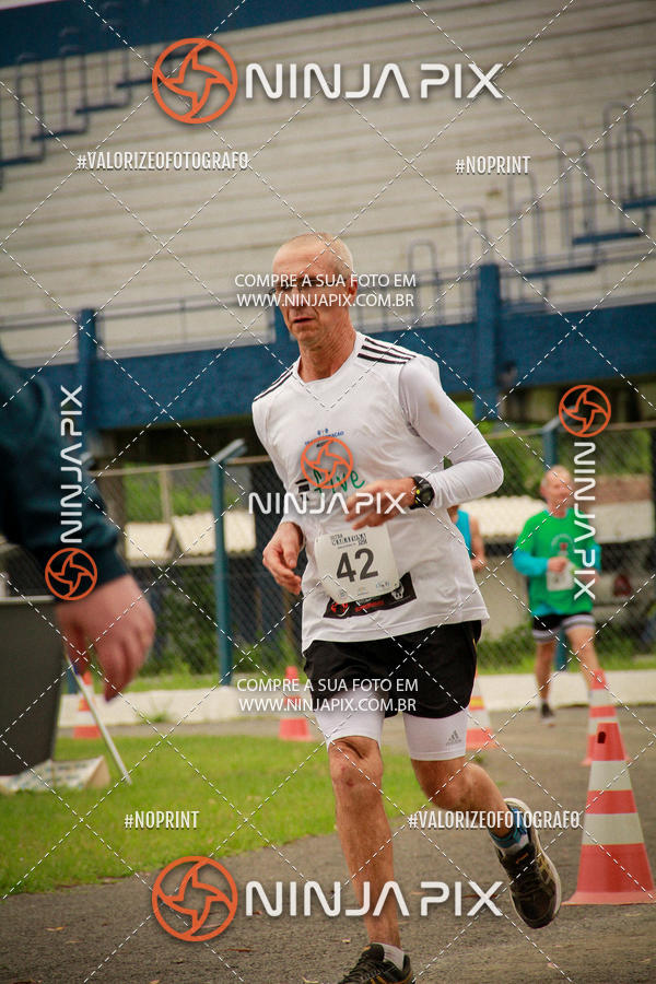 Buy your photos of the eventUltra Maratona 12hs on Fotop