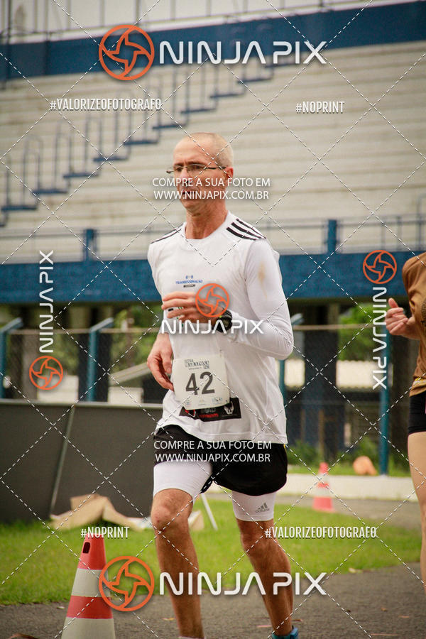 Buy your photos of the eventUltra Maratona 12hs on Fotop