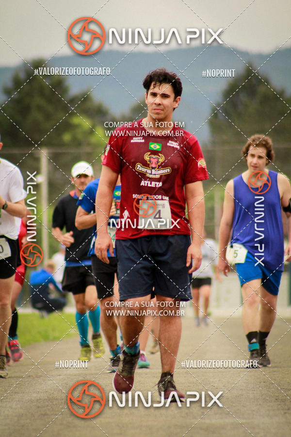 Buy your photos of the eventUltra Maratona 12hs on Fotop